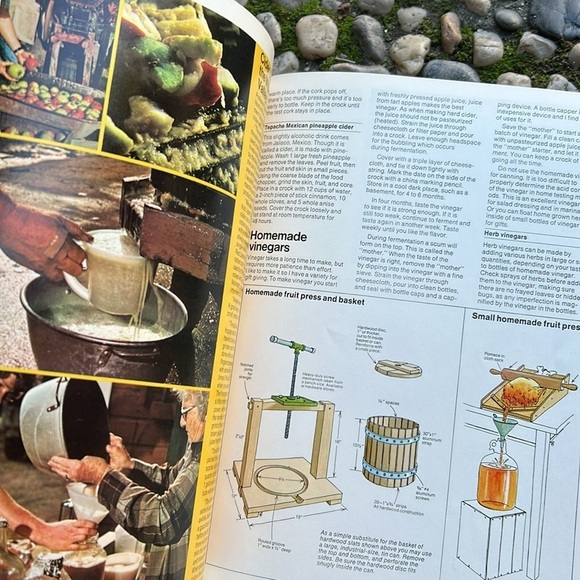 Vintage 70s “12 Months Harvest" Book Canning, Preserving, Harvesting, Homestead - Picture 11 of 12